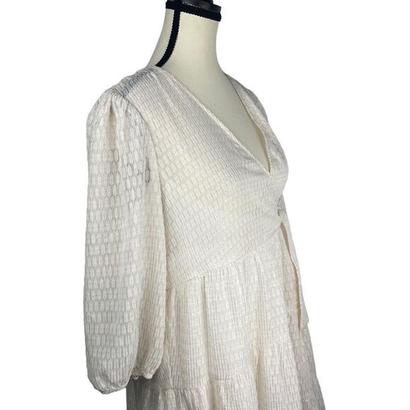 Calvin Klein V-Neck Long Sleeve Tier Ruffled Mini Dress Sz 4 white w gold lines - Picture 2 of 7